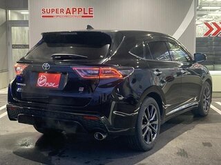 2018 Toyota Harrier III (XU60) Рестайлинг, чёрный, 2460999 рублей, вид 4