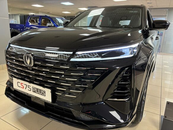 2024 Changan CS75 Plus III, чёрный - вид 2