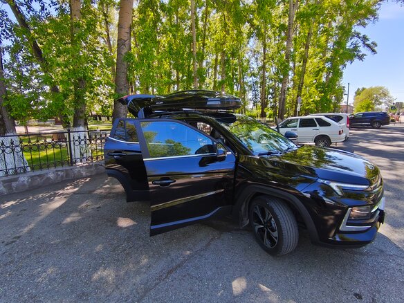 2022 JAC JS4, чёрный, 1600000 рублей - вид 5