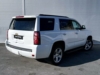 2016 Chevrolet Tahoe IV, белый, 2997000 рублей, вид 3