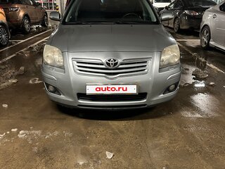 2007 Toyota Avensis II Рестайлинг, серебристый, 700000 рублей, вид 2