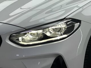 2022 BMW 1 серии 120i III (F52) Рестайлинг, белый, 2500000 рублей, вид 3