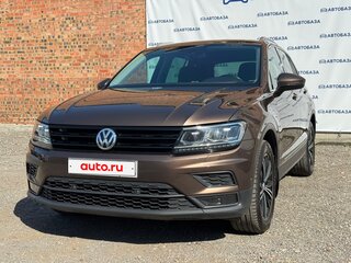 2018 Volkswagen Tiguan II, коричневый, 2650000 рублей, вид 1