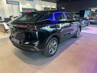 2026 Omoda C5 II, чёрный, 2349000 рублей, вид 4