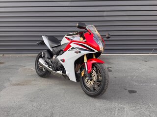 2011 Honda CBR 600F, белый, 670000 рублей, вид 1