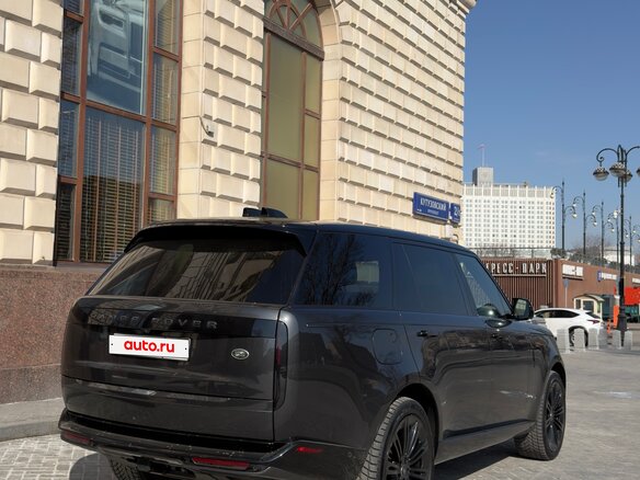 2022 Land Rover Range Rover P400 MHEV Long V, серый, 14700000 рублей - вид 9