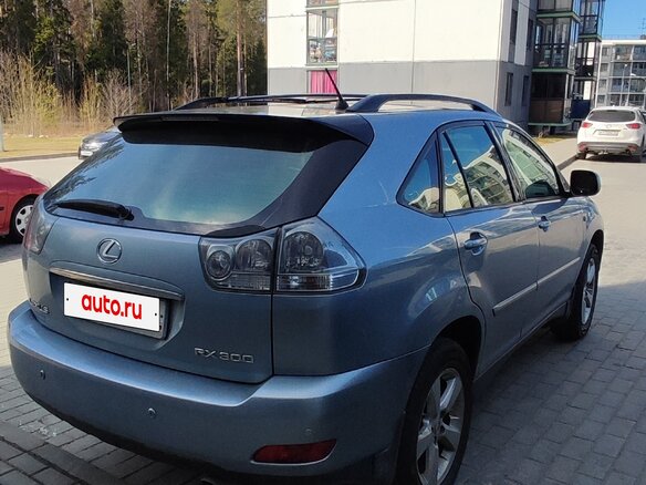 2004 Lexus RX 300 II, голубой, 1400000 рублей - вид 2