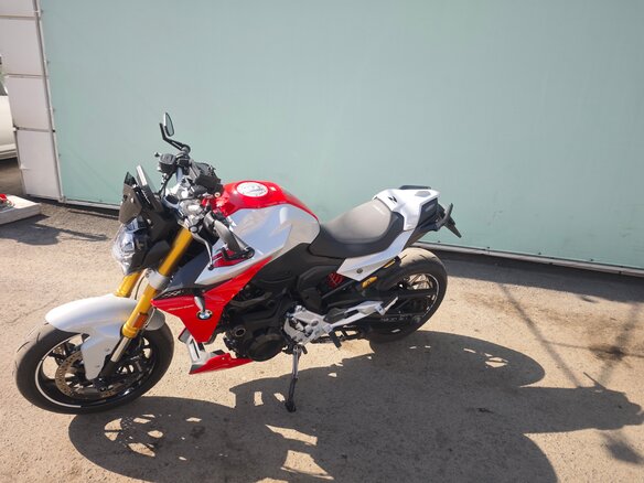 2020 BMW F 900 R, чёрный, 1000000 рублей - вид 13