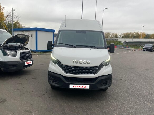 2019 Iveco Daily, белый, 5780000 рублей - вид 2