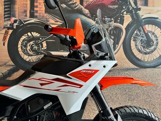 2026 KTM 390 Adventure X, белый, 720000 рублей, вид 4