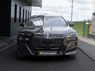 2023 BMW i7 xDrive60 I (G70), чёрный, 9953395 рублей, вид 2