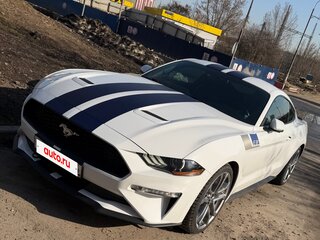 2018 Ford Mustang VI Рестайлинг, белый, 3600000 рублей, вид 1