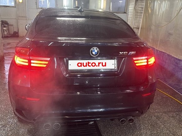 2012 BMW X6 M I (E71) Рестайлинг, синий, 1590000 рублей - вид 2
