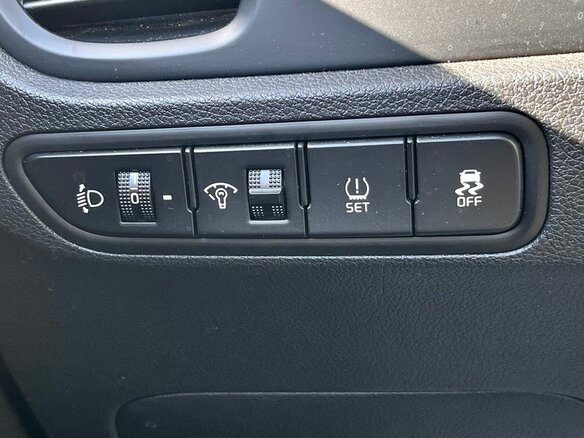 2018 Kia Rio IV, белый - вид 18