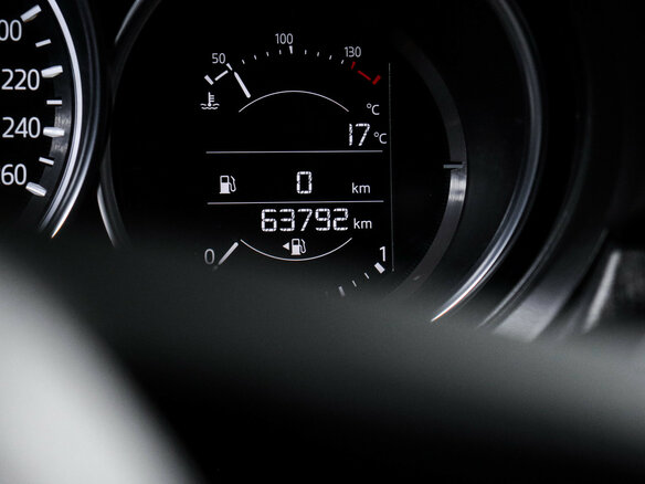 2021 Mazda 6 III (GJ) Рестайлинг 2, чёрный, 2575000 рублей - вид 10