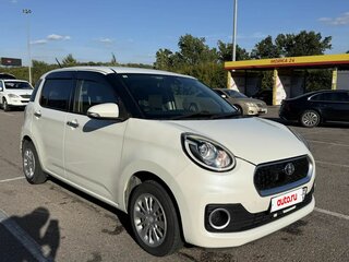 2016 Toyota Passo III, белый, 920000 рублей, вид 3