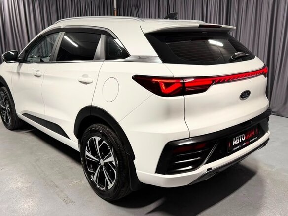 2022 JAC JS6, белый - вид 9