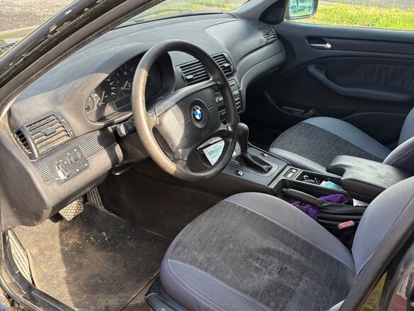 2003 BMW 3 серии N42 316i IV (E46) Рестайлинг, чёрный, 430000 рублей - вид 3
