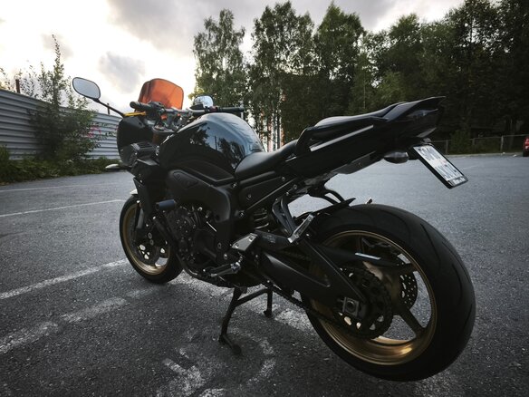 2014 Yamaha FZ1, чёрный, 720000 рублей - вид 1
