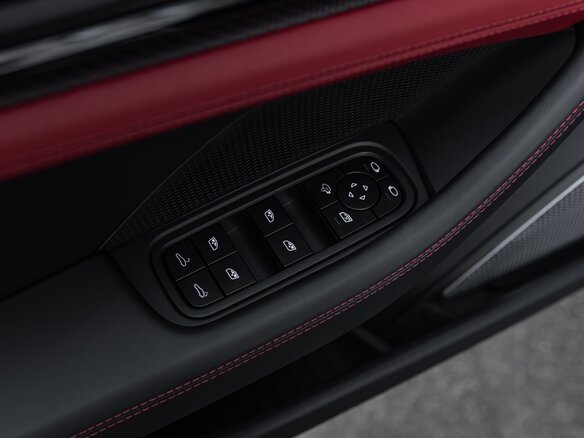 2026 Porsche Panamera GTS III, чёрный, 28300000 рублей - вид 12