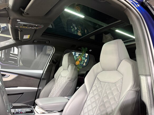2022 Audi Q7 55 TFSI II (4M) Рестайлинг, синий, 9000000 рублей - вид 8