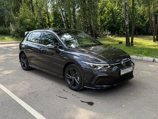 2023 Volkswagen Golf VIII, чёрный, 1900000 рублей, вид 4