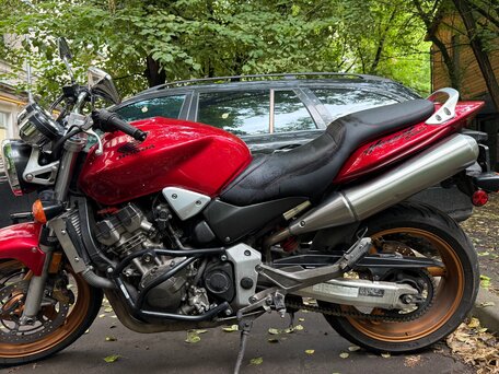 2006 Honda CB 900F Hornet, красный, 420000 рублей, вид 4