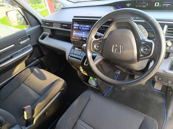 2019 Honda Stepwgn Spada V Рестайлинг, белый, 2349999 рублей - вид 6