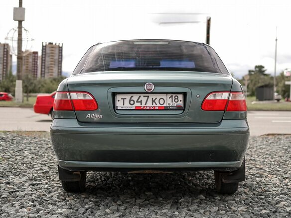 2011 Fiat Albea I Рестайлинг, зелёный, 249000 рублей - вид 5