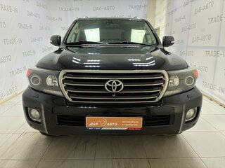 2015 Toyota Land Cruiser 200 Series Рестайлинг 1, чёрный, 3299000 рублей, вид 2