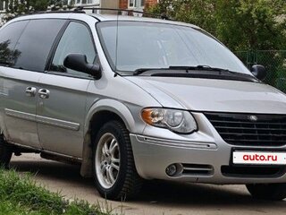 2005 Chrysler Town & Country IV Рестайлинг, серебристый, 360000 рублей, вид 1