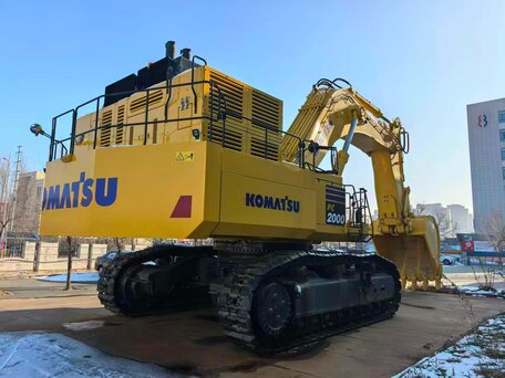 2024 Komatsu PC2000, жёлтый, 337173284 рублей, вид 2