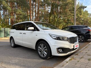 2016 Kia Carnival III, белый, 2850000 рублей, вид 2