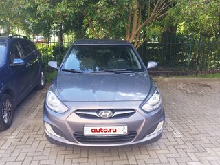 2013 Hyundai Solaris I, серый, 940000 рублей, вид 1
