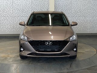 2021 Hyundai Solaris II Рестайлинг, коричневый, 1300000 рублей, вид 5