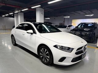 2020 Mercedes-Benz A-Класс 180 IV (W177), белый, 1750000 рублей, вид 3