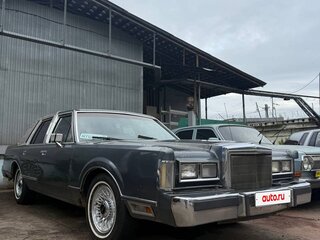 1988 Lincoln Town Car I, серебристый, 885000 рублей, вид 1
