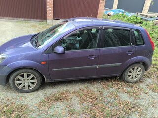 2007 Ford Fiesta Mk5, фиолетовый, 260000 рублей, вид 4