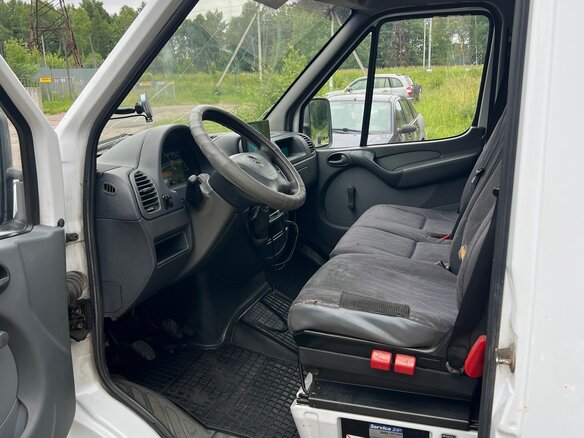 2002 Mercedes-Benz Sprinter Classic, белый, 750000 рублей - вид 10