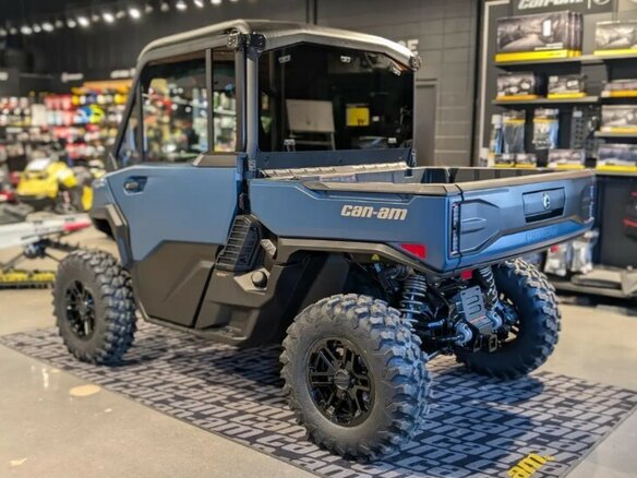 2026 BRP Can-Am Defender HD11, синий, 5361000 рублей - вид 2