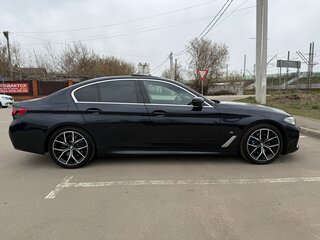 2020 BMW 5 серии 530i VII (G30/G31/G38) Рестайлинг, синий, 4550000 рублей, вид 2