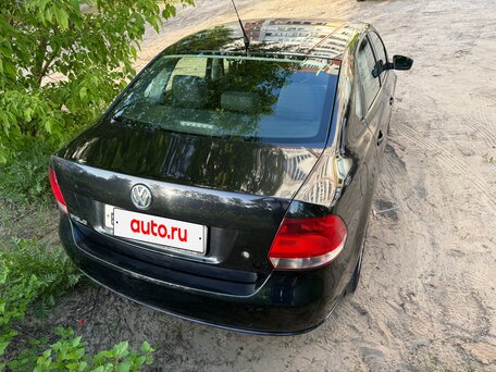 2011 Volkswagen Polo V, чёрный, 625000 рублей, вид 2
