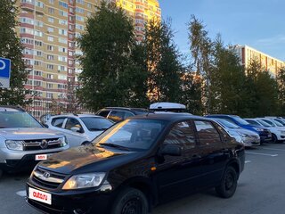 2013 Lada (ВАЗ) Granta I, чёрный, 300000 рублей, вид 1