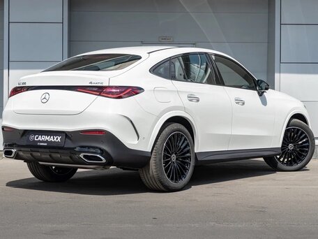 2026 Mercedes-Benz GLC Coupe 300 II (C254), белый, 9490000 рублей, вид 3