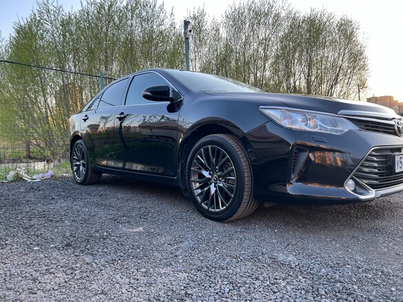 2017 Toyota Camry VII (XV50) Рестайлинг 2, чёрный, 2450000 рублей - вид 6
