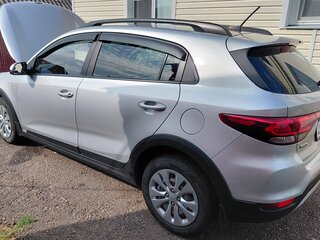 2018 Kia Rio X-Line IV, серебристый, 1340000 рублей, вид 4