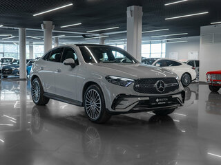 2026 Mercedes-Benz GLC Coupe 300 II (C254), серый, 9480000 рублей, вид 2