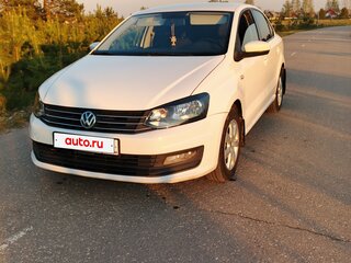 2019 Volkswagen Polo V Рестайлинг, белый, 850000 рублей, вид 3