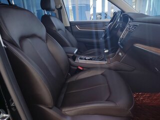 2019 Roewe RX8, чёрный, 2200000 рублей, вид 5