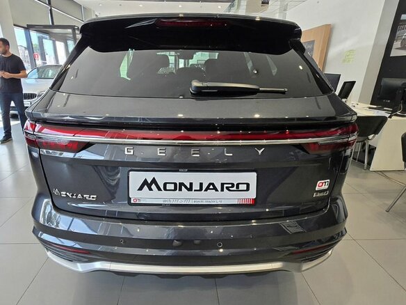 2026 Geely Monjaro I Рестайлинг, серый, 4905990 рублей - вид 4